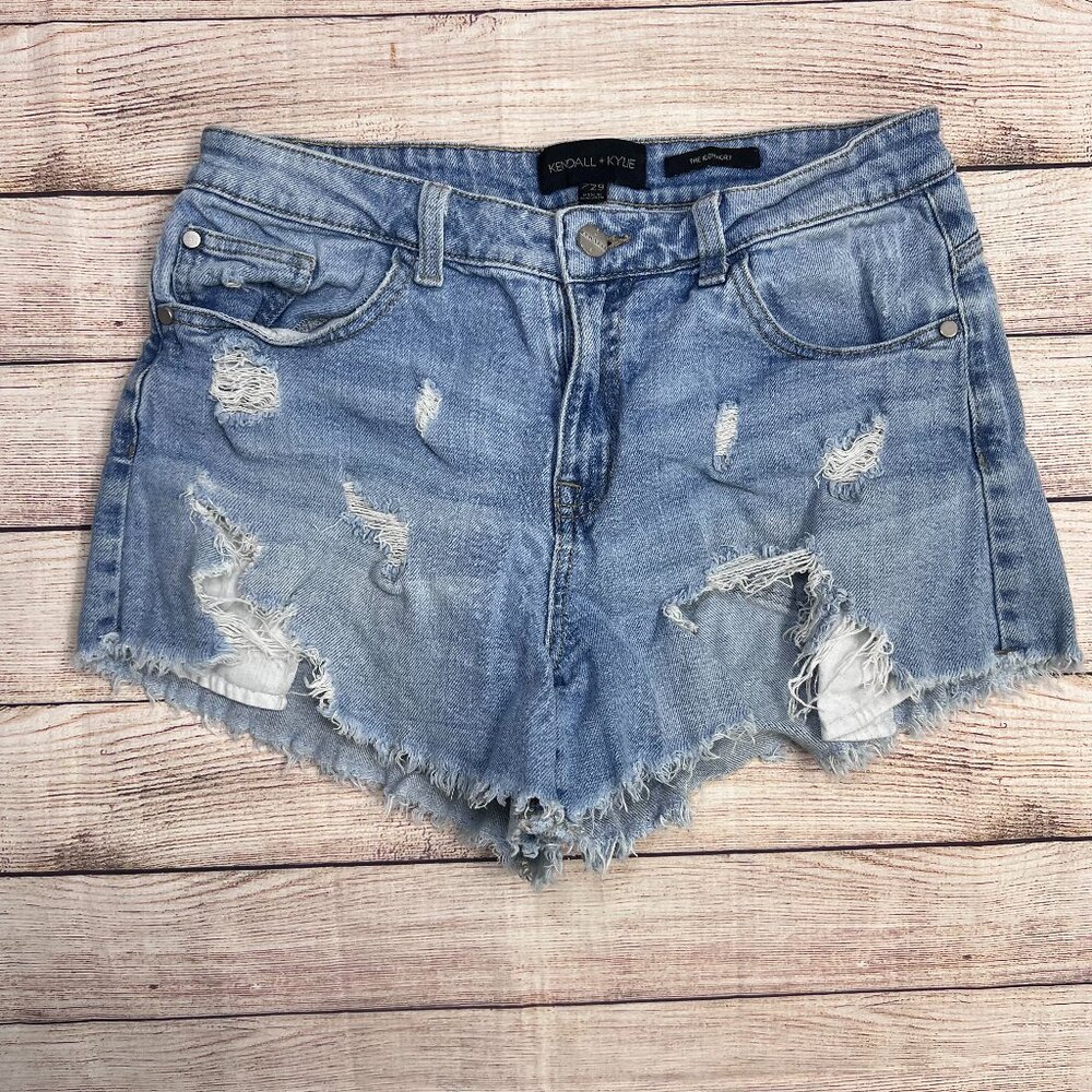Kendall + Kylie The Icon Short Distressed Denim Shorts 9/29‎ Light Wash Frayed